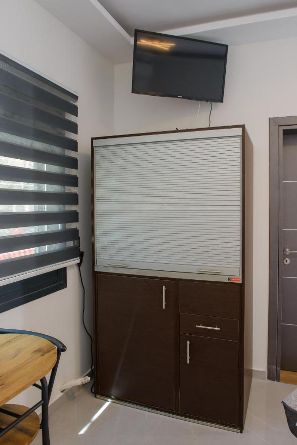 Casa D' Irene Near Airport, 200 Mtrs From The Beach, Artemis Center Artemida (Attica)