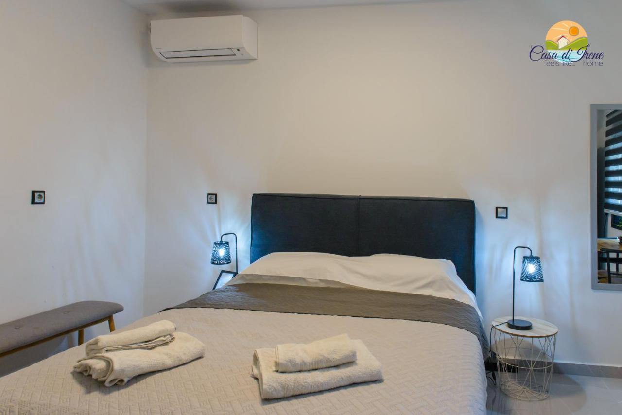 Apartment Casa D' Irene Near Airport, 200 Mtrs From The Beach, Artemis Center *