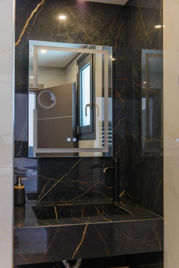 Casa D' Irene Near Airport, 200 Mtrs From The Beach, Artemis Center *