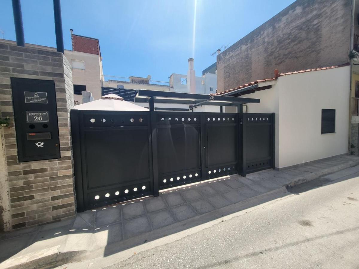 Casa D' Irene Near Airport, 200 Mtrs From The Beach, Artemis Center * Artemida (Attica)