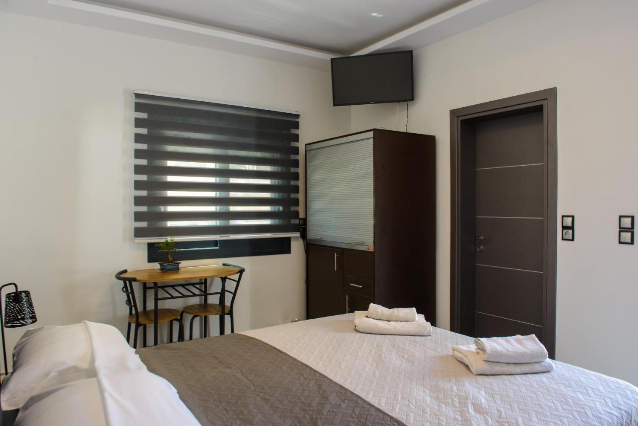 Casa D' Irene Near Airport, 200 Mtrs From The Beach, Artemis Center
